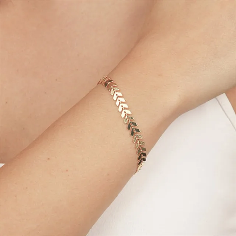 Korean Simple Style Arrow Chain Bracelet (Golden)