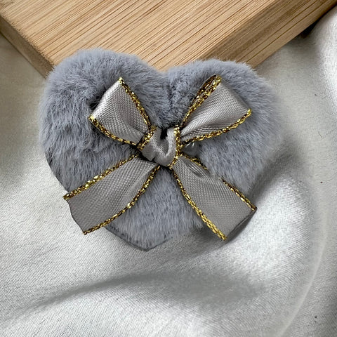 High Quality Cute Feather Heart Designed Hair Clip