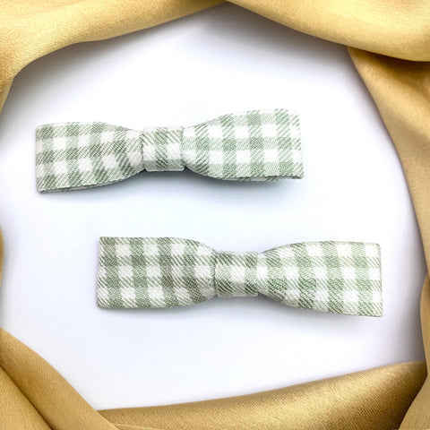 High Quality Green White Square Check Print Bows Alligator Clips Pair