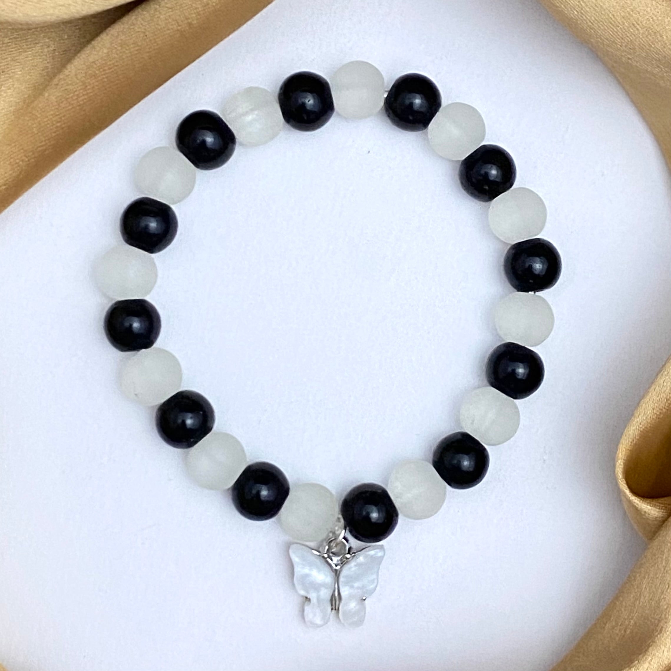 Black Silver Exclusive Plain Nazariya Black & Silver Beads Crystal Bracelet  For Baby Boys & Baby Girls Black And Silver Online in India, Buy at Best  Price from Firstcry.com - 11559600