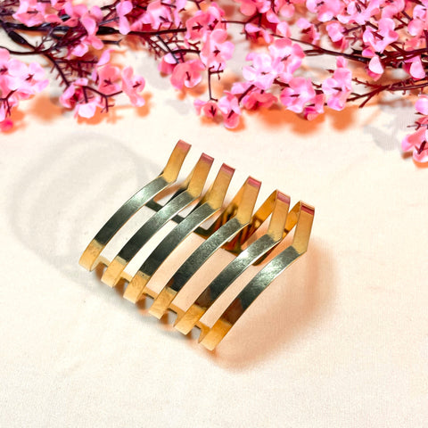 Adjustable Golden New Style Geometric Cuff Hollow Out Metal Bracelet For Women