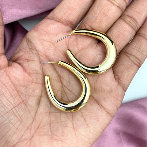 Golden Oval Shaped Korean Earring