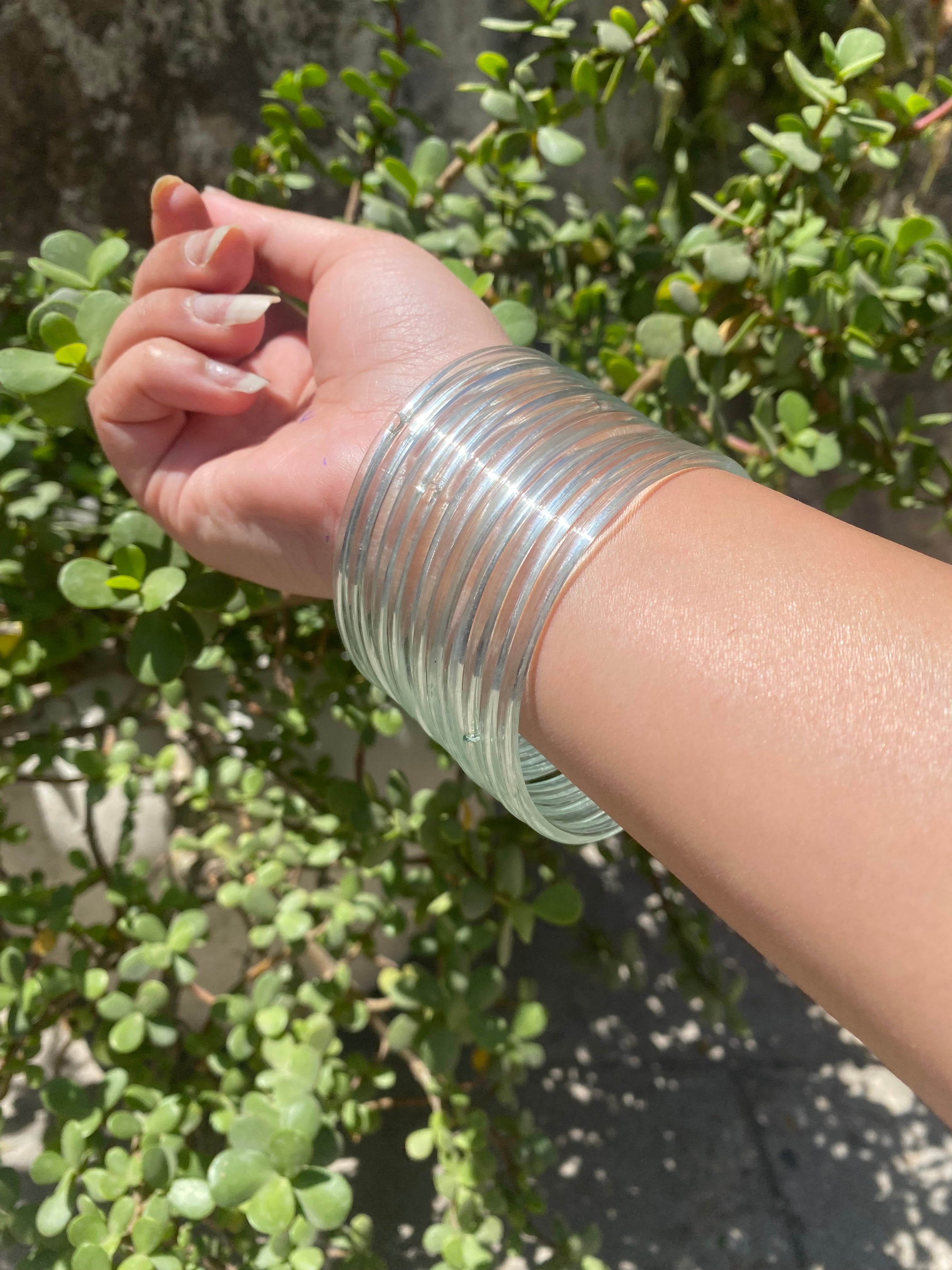 Trendy Pack Of 12 Transparent Bangles– Oralia India