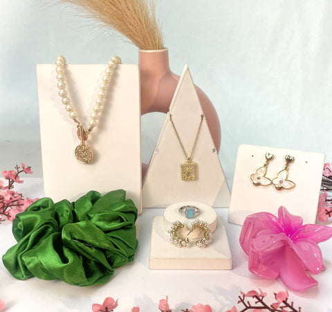 Affordable Pack Of 7 Special Jewelry Combo Perfect For Dailywear