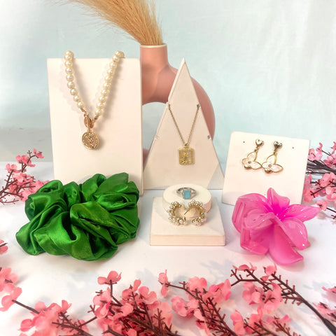 Affordable Pack Of 7 Special Jewelry Combo Perfect For Dailywear