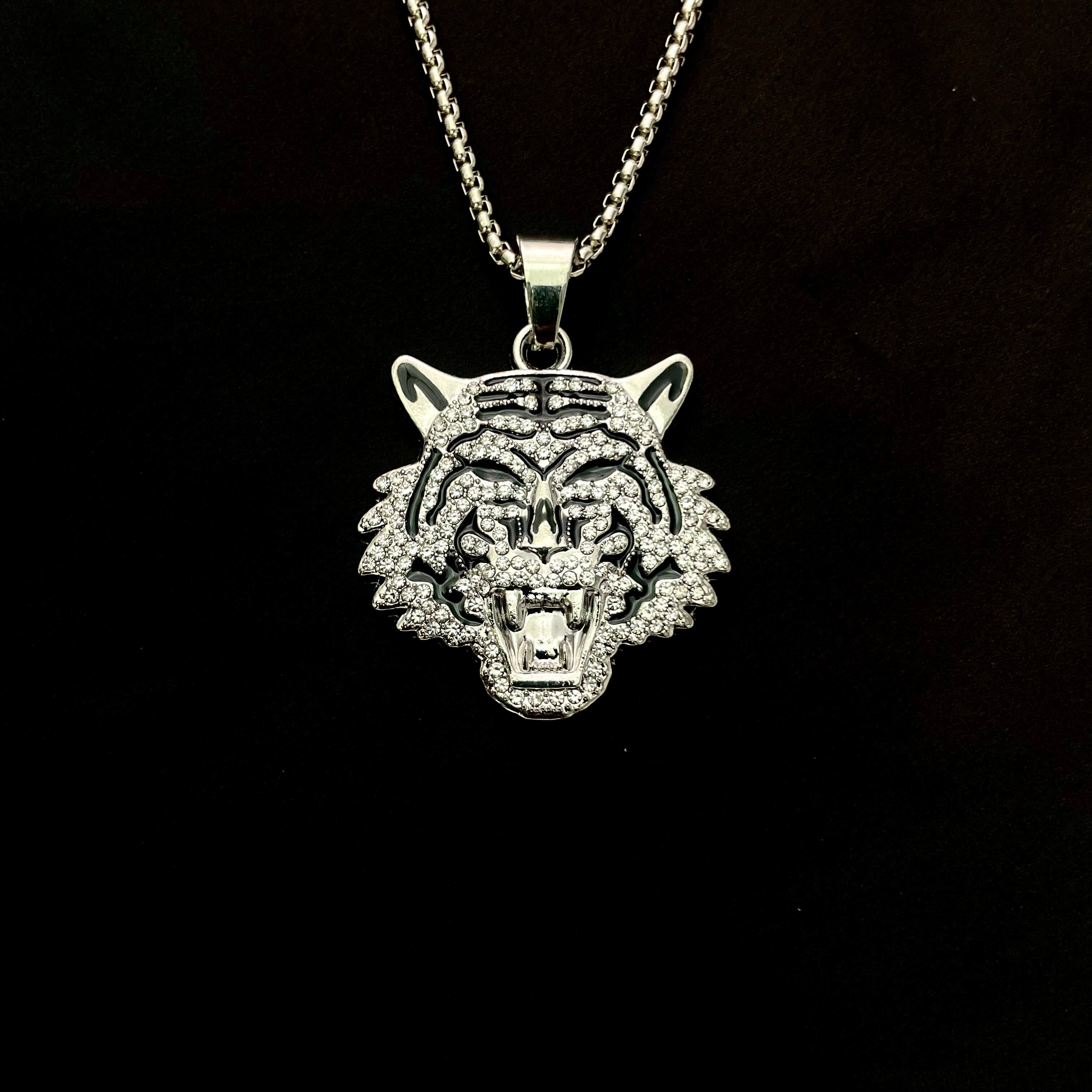 Tiger Head Iced Out Hip Hop Pendant Necklace With Chain - Main Image