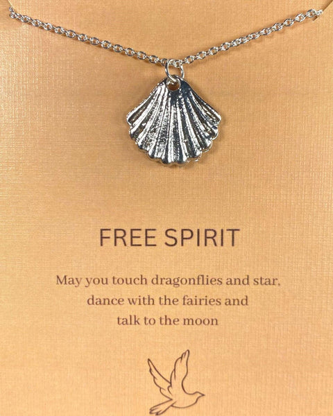 High Quality Shell Minimal Card Necklace Perfect for Daily wear