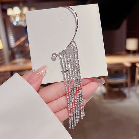 Korean Silver Tassel Earcuff