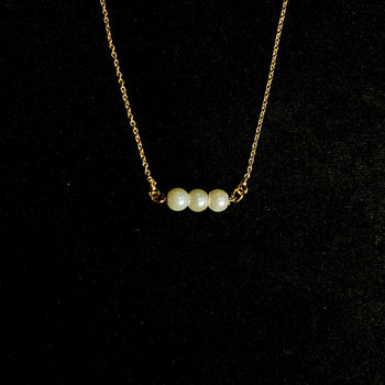 High Quality Three Pearl Chain Necklace