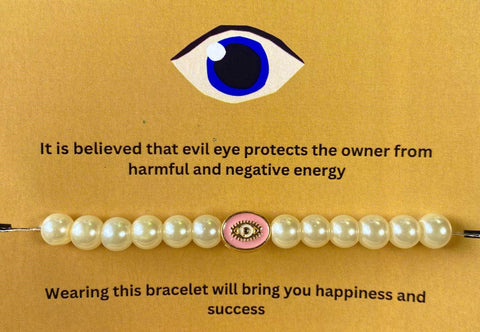 High Quality Pearl Bracelet With Oval Evil Eye charm 